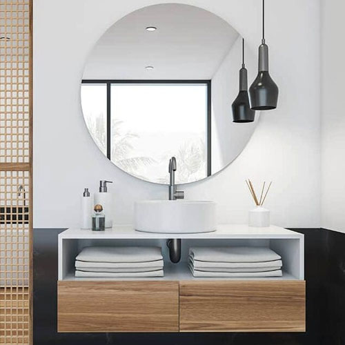 Photo d'une salle de bain simple : Design épuré et fonctionnel, idéal pour un espace relaxant.